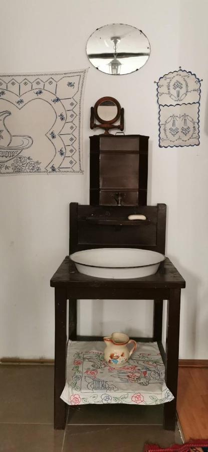 Etno Domacinstvo Miris Bosiljka Appartement Mislodin Buitenkant foto