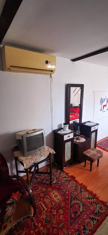 Etno Domacinstvo Miris Bosiljka Appartement Mislodin Buitenkant foto